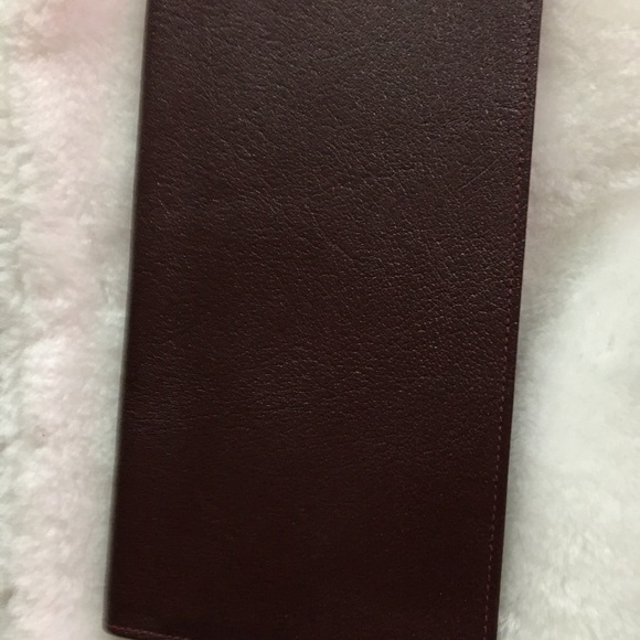 Elegant Brown Leather Wallet - Picture 4 of 4